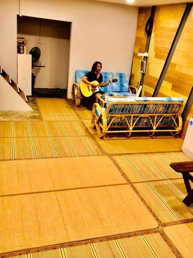 Yellow Duckling Homestay 仙本那 外观 照片